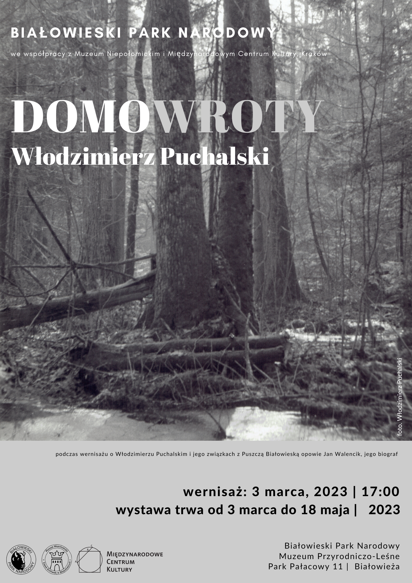 Plakat zapraszający na wydarzenie czarnoiale zdjecie przedstawiajace pnie drzew, loga organizatorów i informacje o wydarzeniu