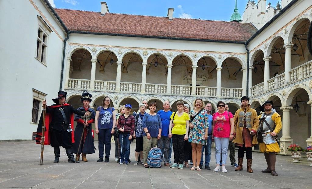 Zdjęcie grupowe uczestników wycieczki