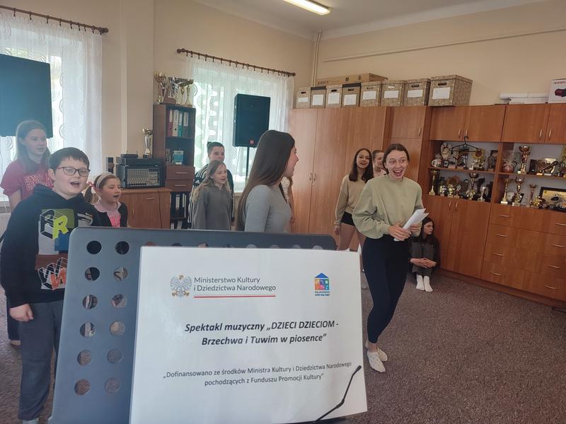 uczestnicy warsztatów wokalnych