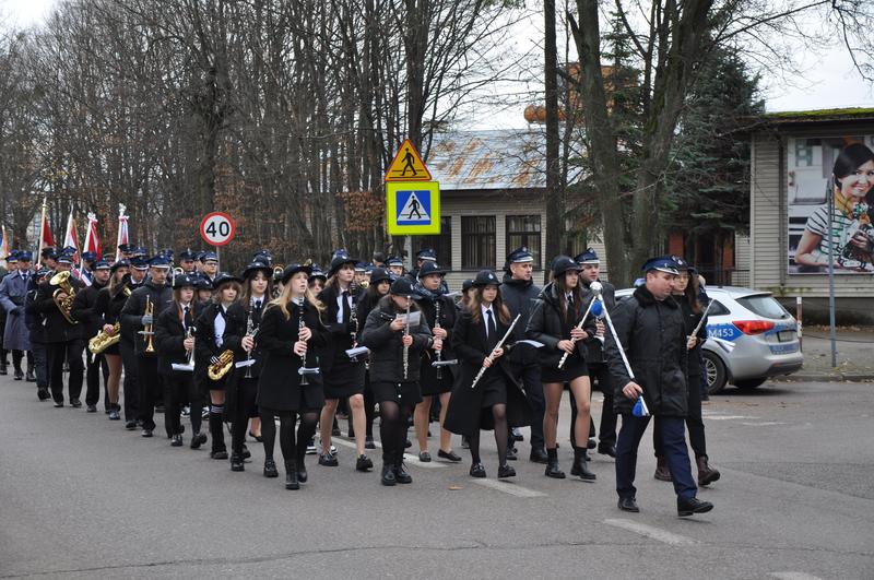 Przemarsz ulicą
