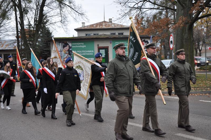 Przemarsz ulicą