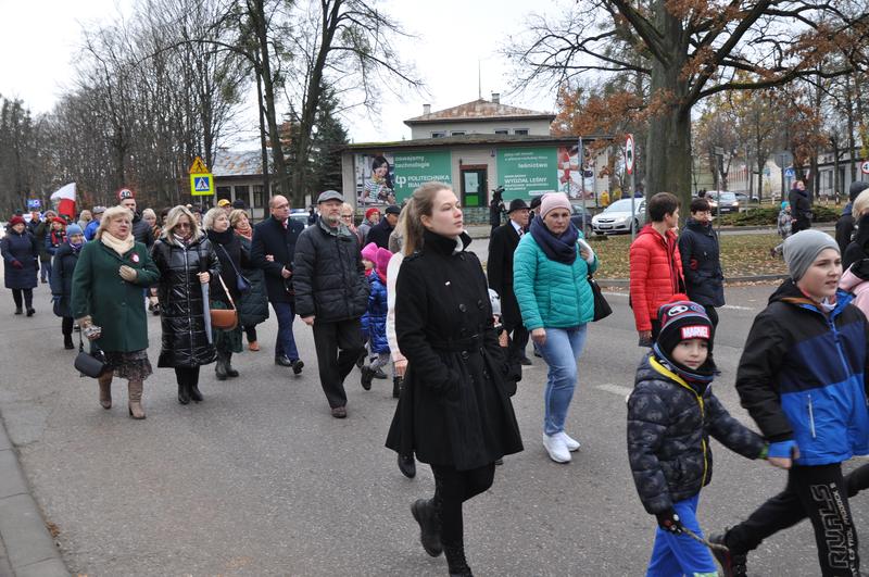 Przemarsz ulicą