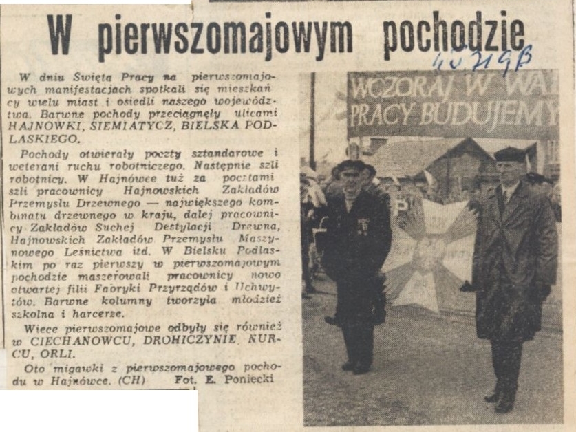 obok tekstu artykułu: dwaj mężczyźni trzymający godło Polski