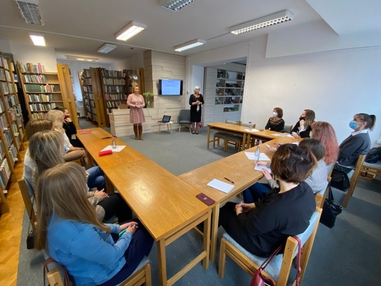 fot. do artykułu "Seminarium bibliotekarzy w Miejskiej Bibliotece Publicznej w Hajnówce"