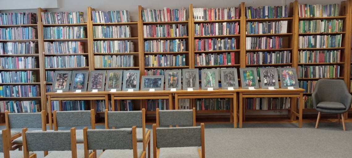 Obrazy przeznaczone na licytację.