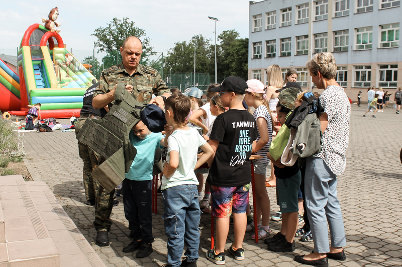 spotkanie z mundurem