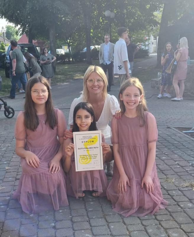 dziewczeta z trenerką