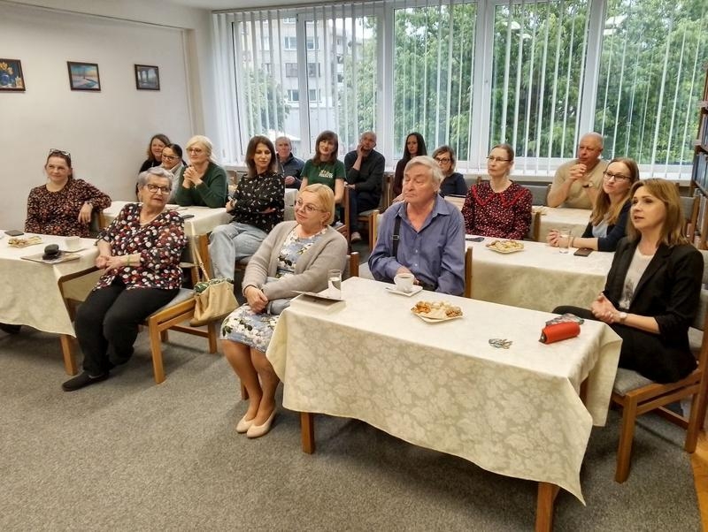 słuchacze na sporkaniu