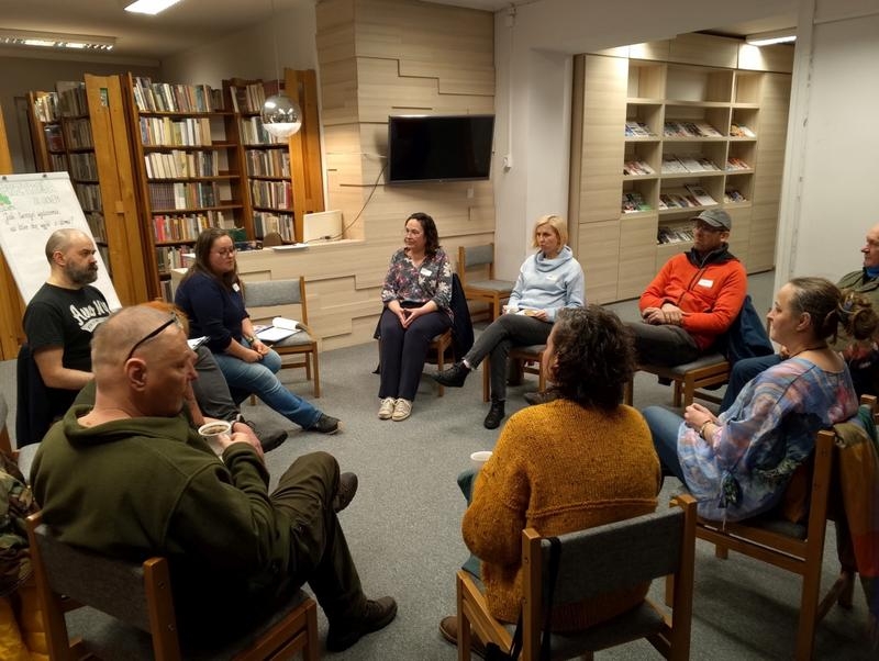 spotkanie w czytelni miejskiej