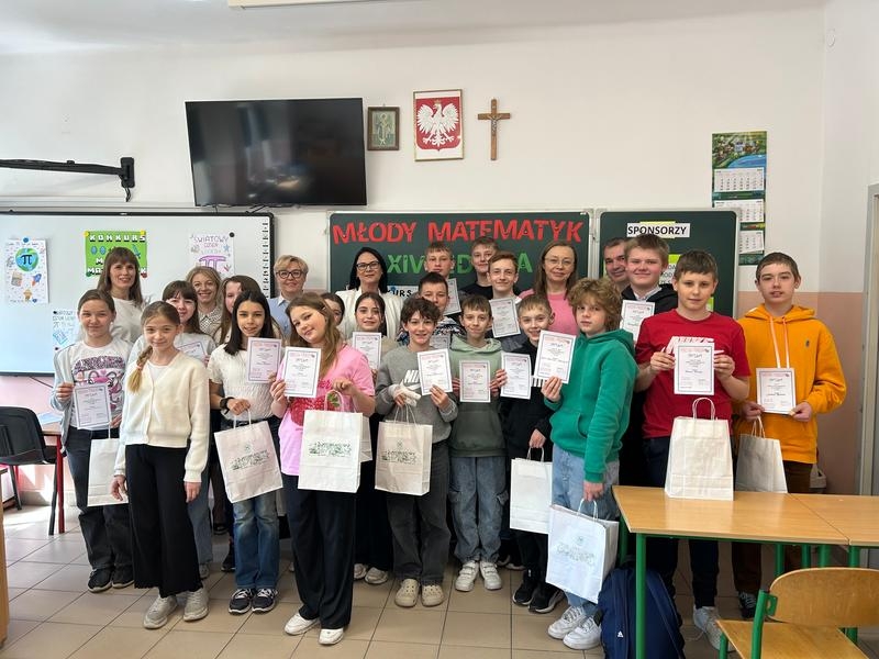 Uczestnicy XIV edycja Miejskiego Konkursu Matematycznego „Młody Matematyk”