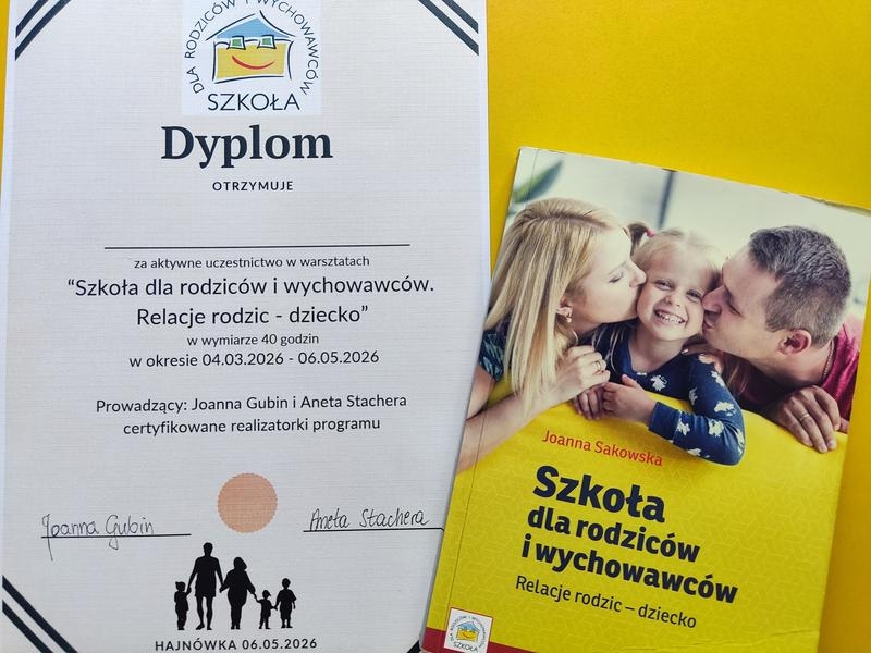 dyplom i książka