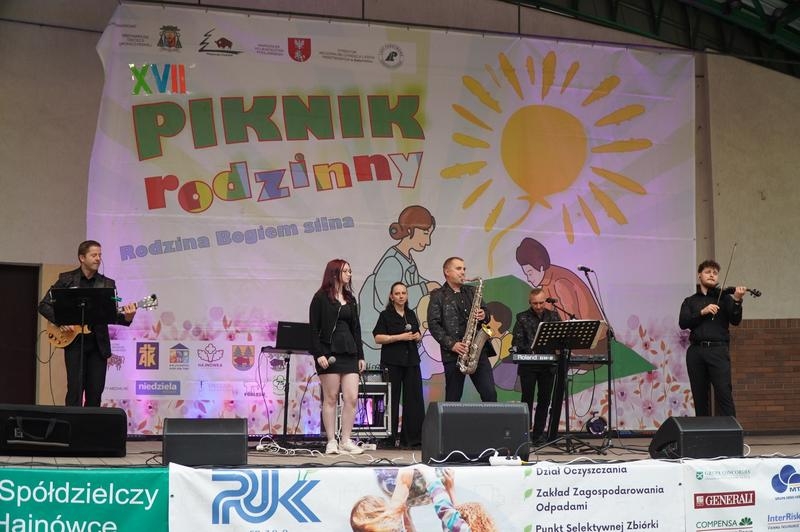 występ wokalny zespołu