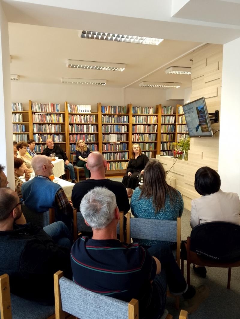 spotkanie w bibliotece