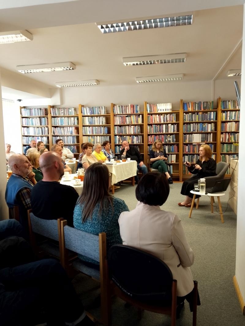 spotkanie w bibliotece