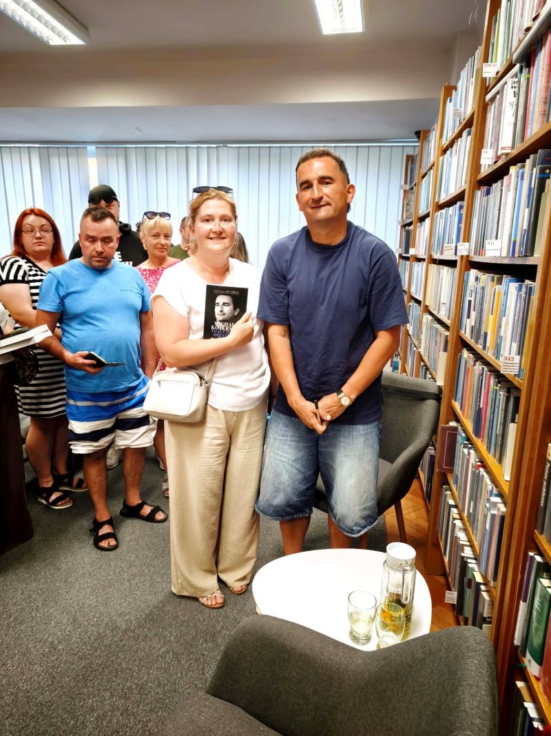Michał Koterski gościem Miejskiej Biblioteki Publicznej w Hajnówce