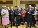 Jubilaci z lampką szampana