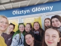 Dziewczęta na dworcu w Olszytnie