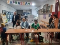 nauczyciele i młodzież z SP1 zapraszają na wystawę