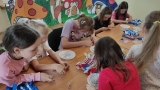 Uczestnicy zajęć plastycznych