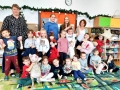 dzieci z grupy Sarenek, podczas różnych aktywności realizowanych w czasie innowacji pedagogicznej