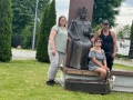 Przy pomniku Aleksandra Jagiellończyka